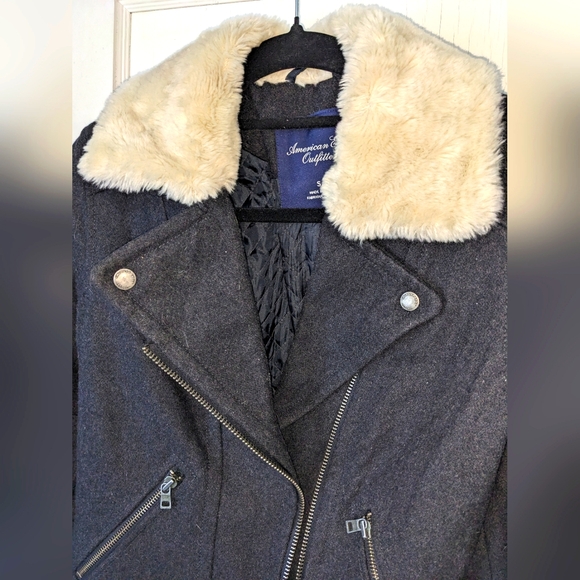 American Eagle Outfitters Women's Wool Blend Quilted Jacket - Picture 12 of 13